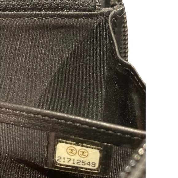 ~ Chanel Quilted Long Wallet ~ - Picture 6 of 6